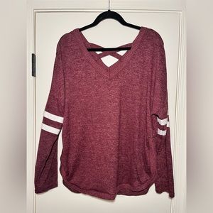 Casual purple top. No Boundaries, size XL